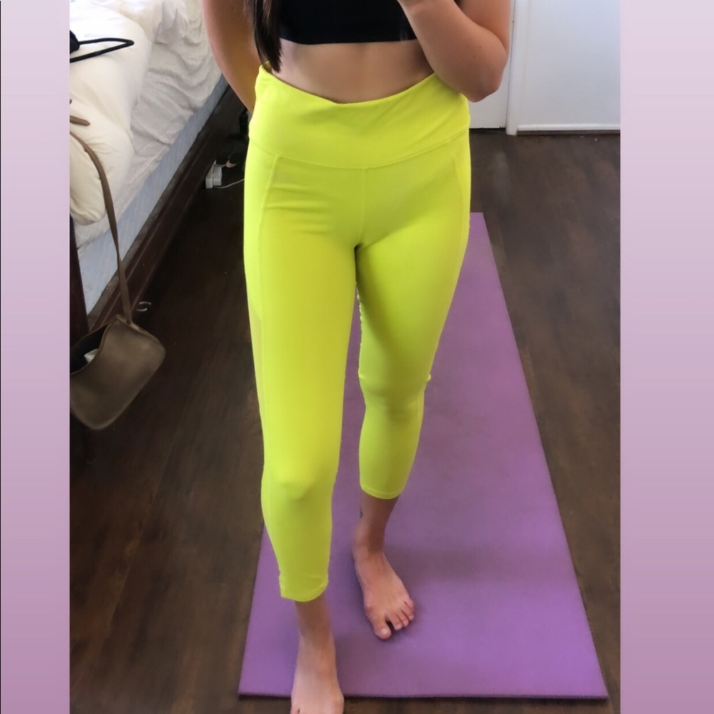 SOLD- Demi Lovato Fabletics Mila Capri